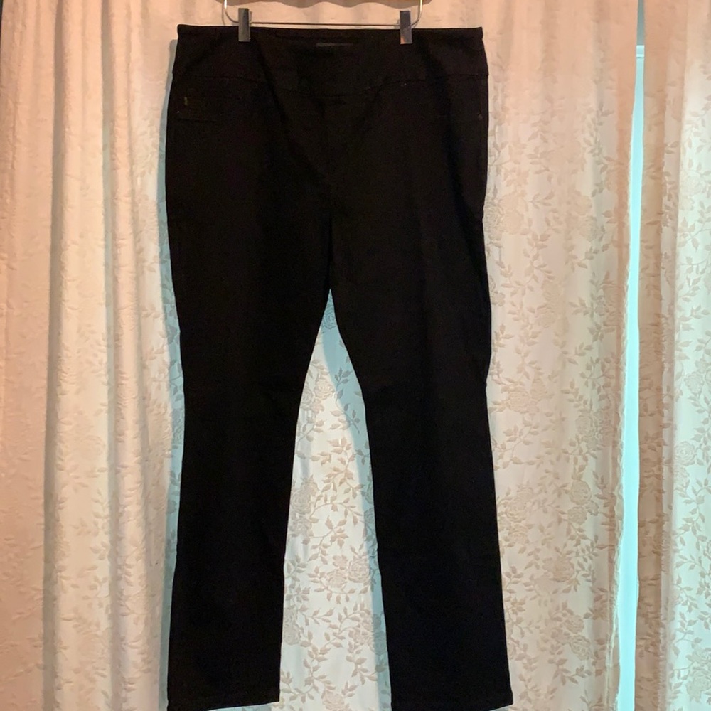 Lee - 18 - Black Casual Pant